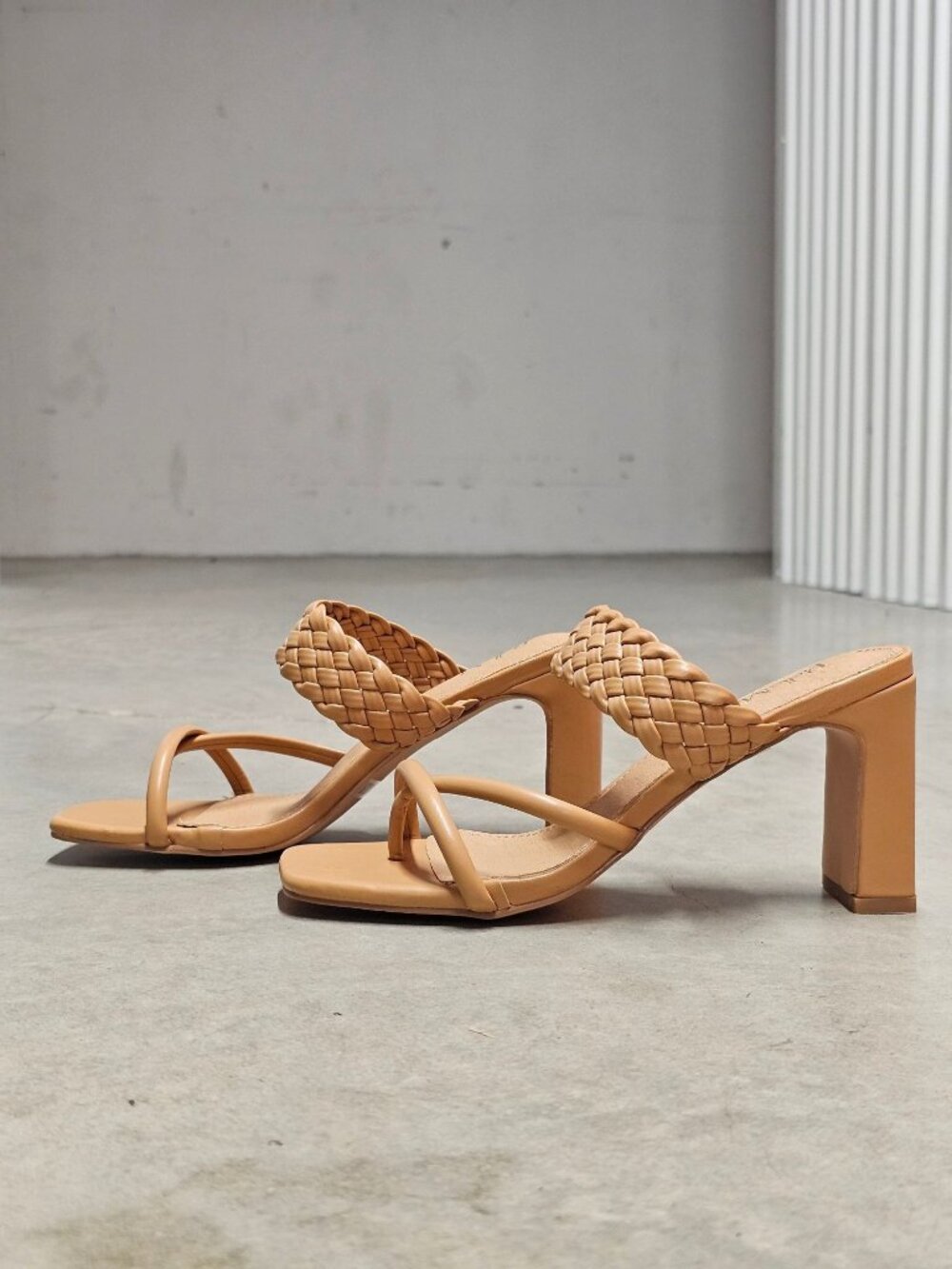 Braided Natural Block Heel Sandals With Strappy Design For Women - Picture 14 of 16